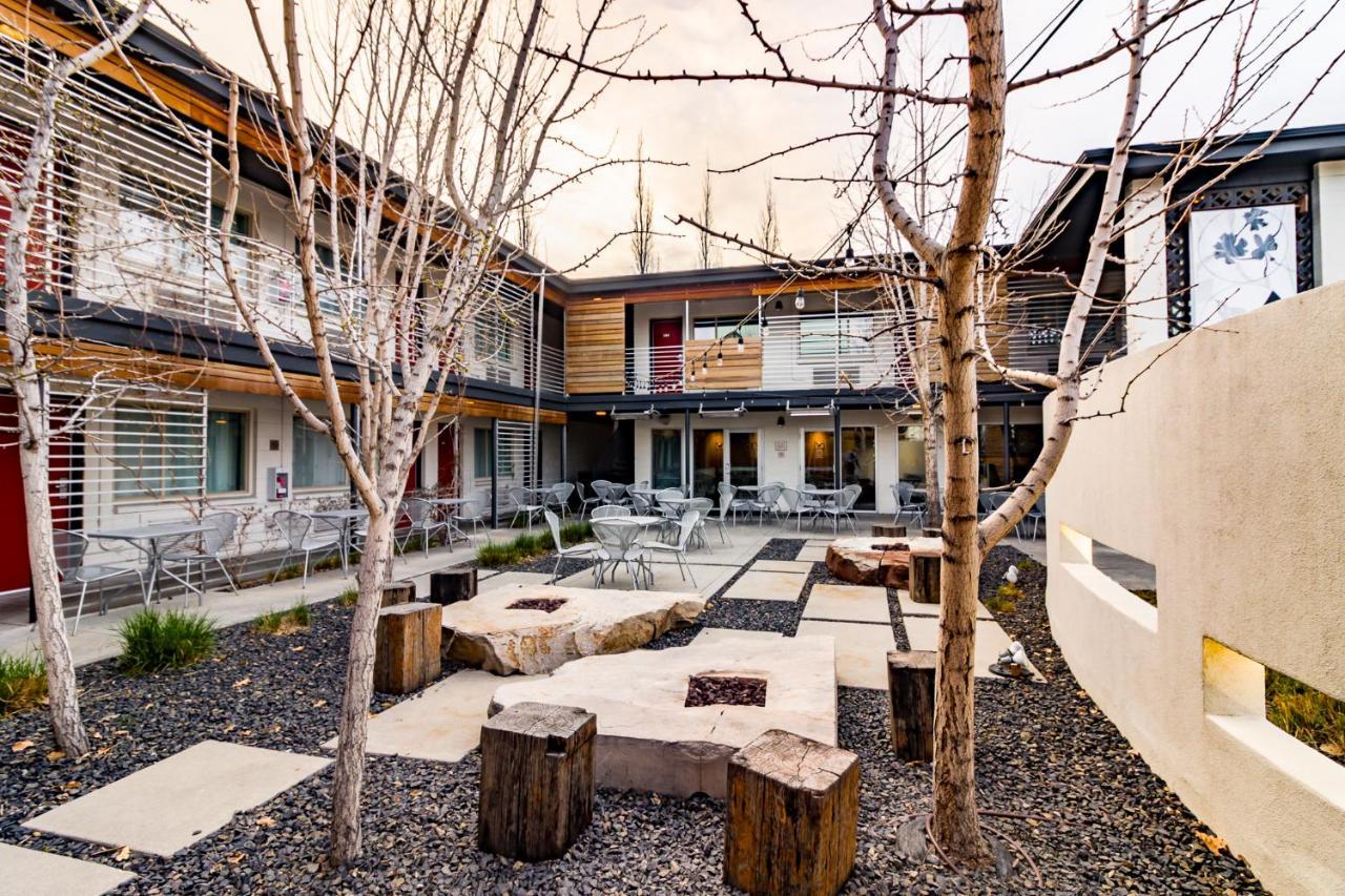 Modern Hotel Boise Ngoại thất bức ảnh