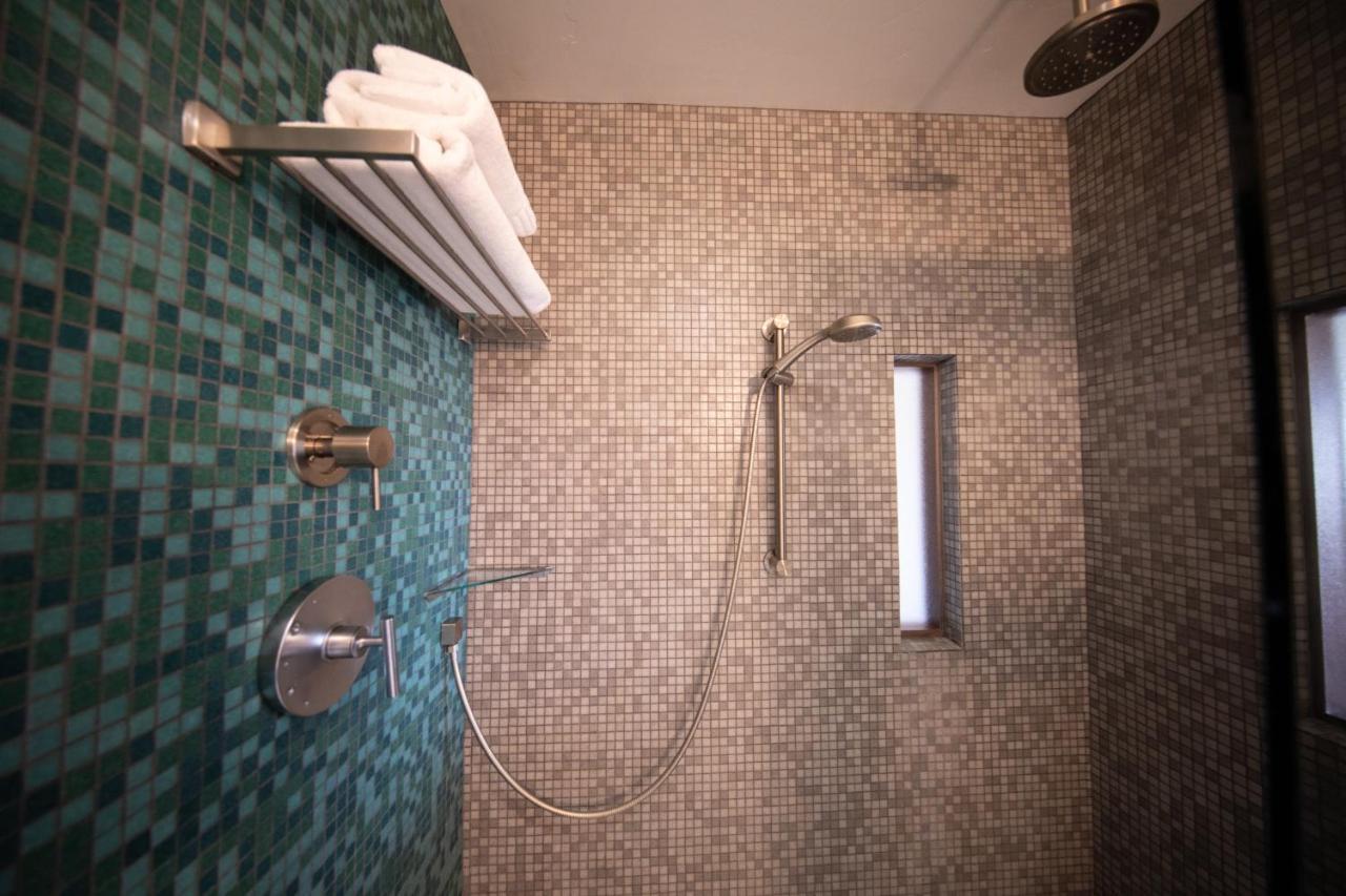 Modern Hotel Boise Ngoại thất bức ảnh