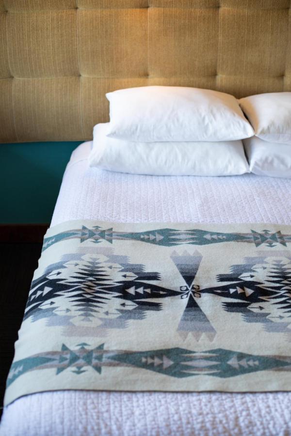 Modern Hotel Boise Ngoại thất bức ảnh